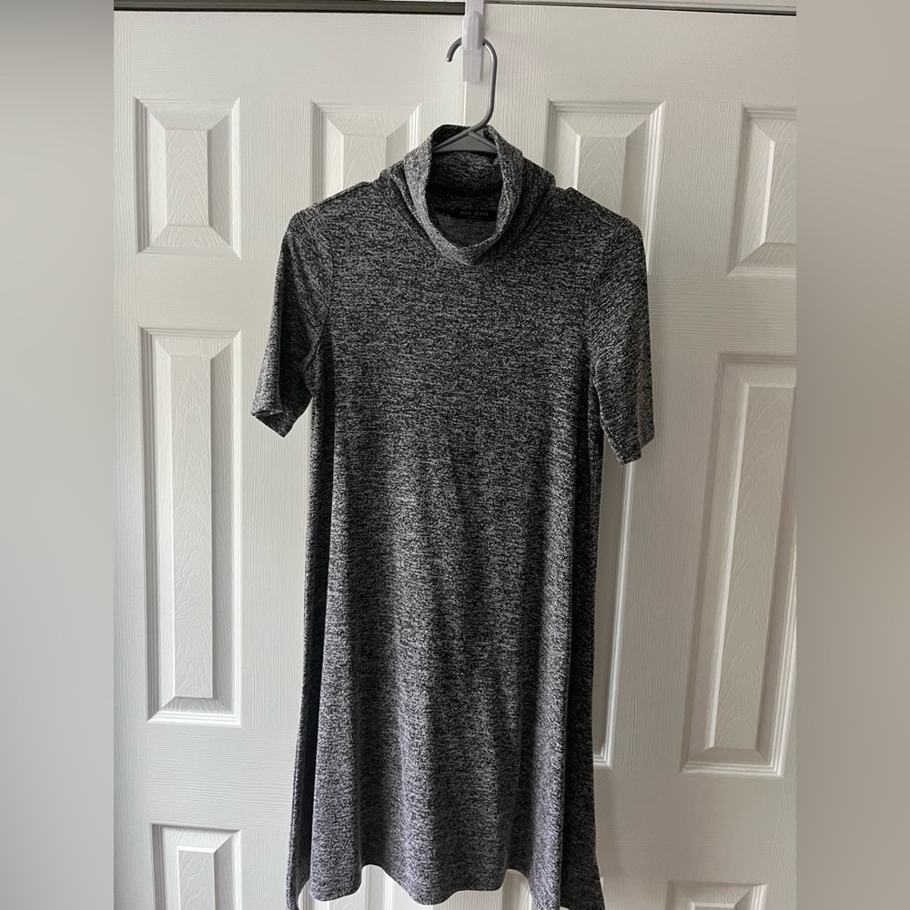 Women’s dress, very good condition, size xs